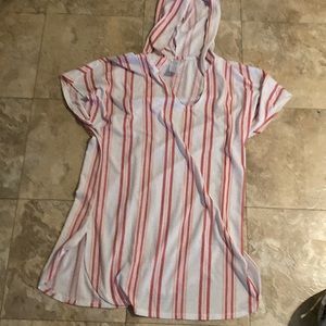 i am selling a beach cover up